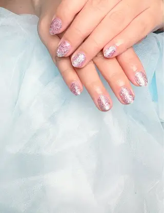 ネイル pink ladyサロン所属・べ にのネイルデザイン