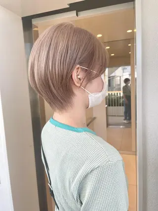 ショート カラー 韓国ヘア特化💍 tiam💍ブリーチのヘアスタイル