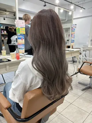 ロング カラー ハイライトカラー/ ハイトーン🍀白石のヘアスタイル