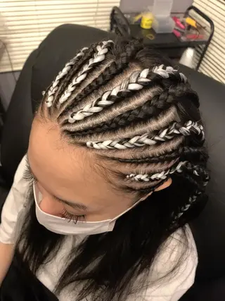 ロング ヘアアレンジ SPINEL Sawaのヘアスタイル