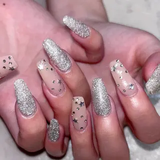 ネイル mimi 高石桃朱のネイルデザイン