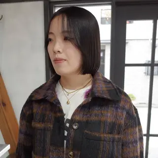 ミディアム パーマ fon所属・カラーモデル fon▶山田 悠華のヘアスタイル