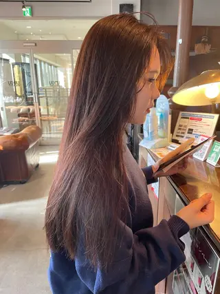 ロング 三浦 瑠璃のヘアスタイル