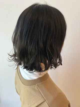 ミディアム ヤマモト マイのヘアスタイル