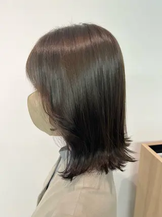 カラー 小森聖奈 韓国風レイヤーカットのヘアスタイル