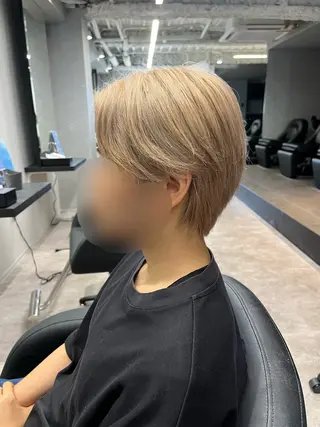 ショート パーマ、縮毛矯正特化 松本真那斗のヘアスタイル