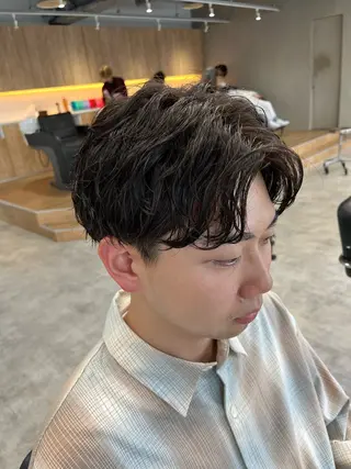 ショート パーマ メンズ 波巻きスパイラル🌀 新潟/万代/山下優のヘアスタイル