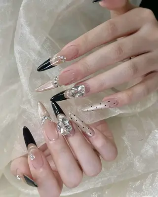 ネイル ヒユ ネイル所属・ゆうな ネイル サロンのネイルデザイン