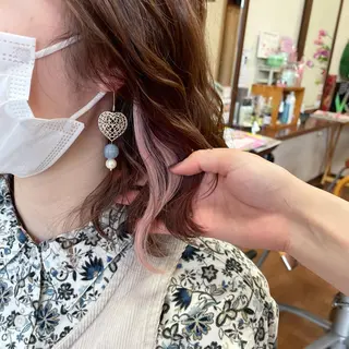 ミディアム Vyuha ビューハのヘアスタイル