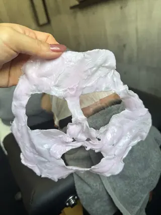 enine所属・enine フェイスWAXのエステ・リラクイメージ