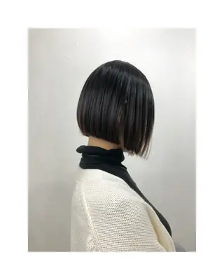 ショート hair studio Zen〜kalon所属・Jura／ レイヤーカットのヘアスタイル