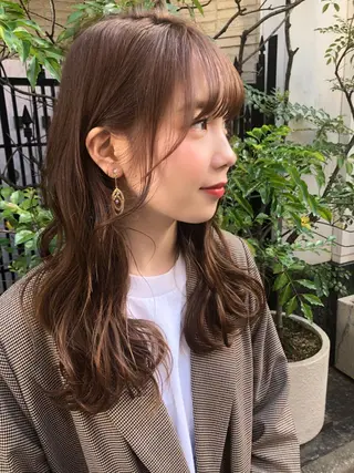 セミロング カラー パーマ 🌟イメチェン美容師 🌟清水 大輝のヘアスタイル