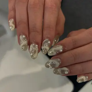 ネイル Salondevi2 isanaのネイルデザイン