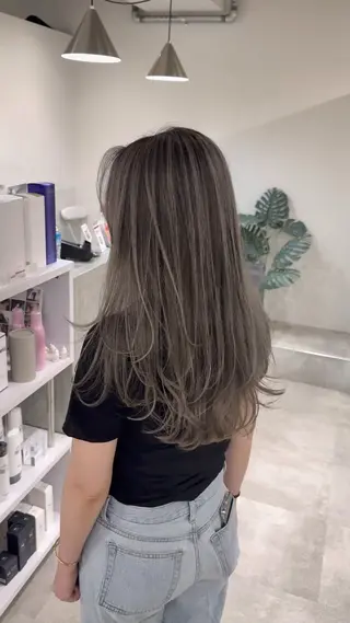 ロング カラー CIERA.心斎橋 ブリーチ/ハイライト/バレイヤージュ【シエラ】所属・ハイトーン/ 心斎橋/龍之介のヘアスタイル