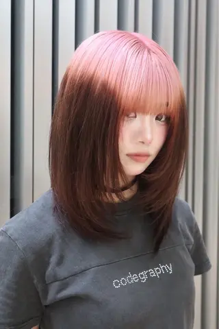 セミロング カラー レイヤーカット /ハイトーンchaoのヘアスタイル