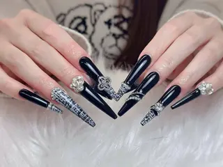 ネイル NIE MoMoのネイルデザイン