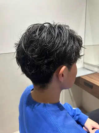 ショート パーマ メンズ SALOWIN京都河原町Suite店所属・石井秀二郎メンズ パーマ京都河原町のヘアスタイル