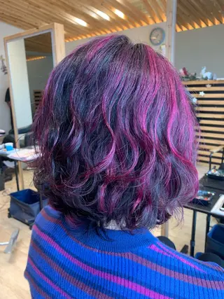 セミロング カラー 関口 友行のヘアスタイル