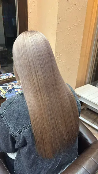 ロング カラー ブリーチカラー🎀 Himariのヘアスタイル