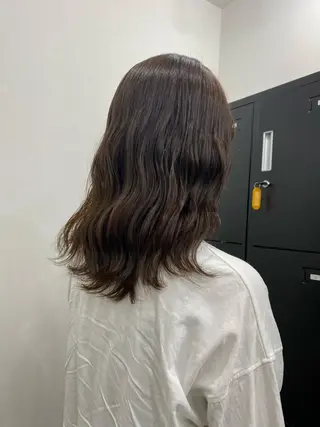 セミロング カラー botan🦖*･ amiのヘアスタイル