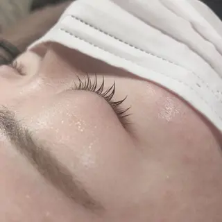 マツエク・マツパ ユウナ /難波/ 推し活美容師のヘアスタイル