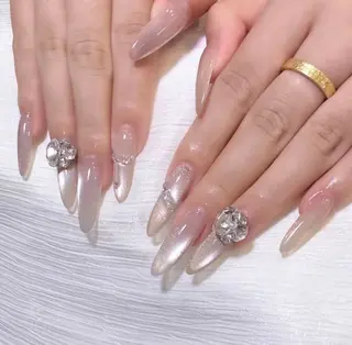 ネイル MIHANA ZENのネイルデザイン