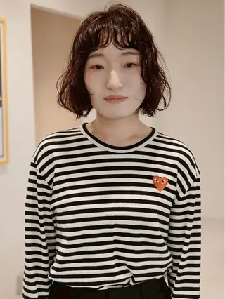 ショート パーマ (h)wim ウィムのヘアスタイル