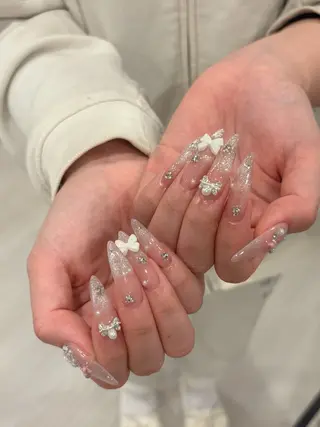 ネイル EASEN　伊藤 深秋のネイルデザイン