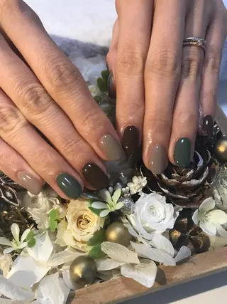 ネイル 吉岡 裕子のネイルデザイン