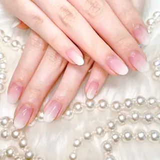 ネイル Go  Today シェアサロン 新宿Gratia店所属・杉山 栞のネイルデザイン