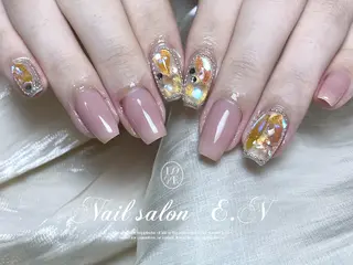 ネイル E.N🦋 長さ出し/持ち込みのネイルデザイン