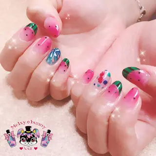 ネイル 深爪を断らない スカルプ高評価店のネイルデザイン