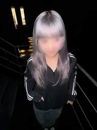 ロング 韓国リアルハッシュ レイヤーカットのヘアスタイル