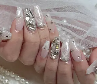 ネイル NIE MoMoのネイルデザイン