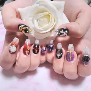 ネイル エステとネイル ローズコンフォートのネイルデザイン