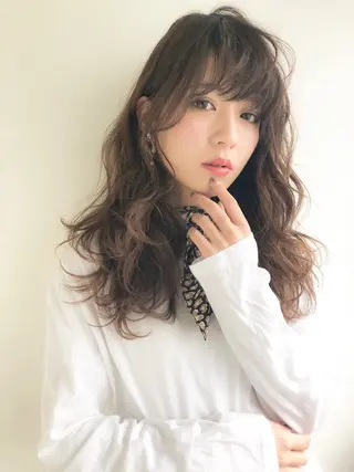 セミロング カラー 朝田 拓実のヘアスタイル