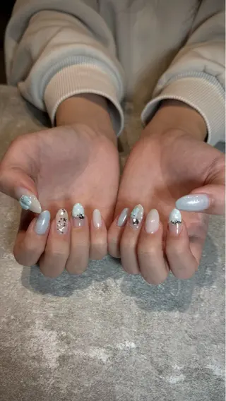 ネイル Nail MOANAのネイルデザイン