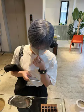 ショート カラー 🩷ハイトーン透明感 レイヤー🩷ユリカのヘアスタイル