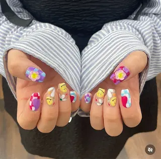 ネイル Balo Beauty Room所属・Balo 【三軒茶屋】のネイルデザイン