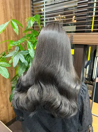 ロング カラー いろあそび所属・12月限定🉐カット モデル募集🉐のヘアスタイル