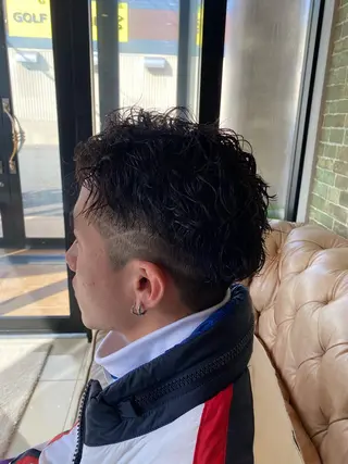 パーマ メンズ 宮越 琉希弥のヘアスタイル