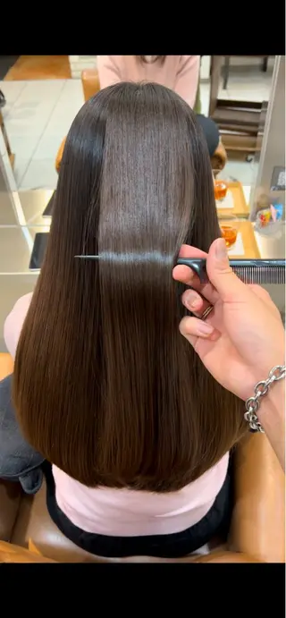 ロング アンルポン所属・unlepont 江坂[髪質改善]🪽のヘアスタイル