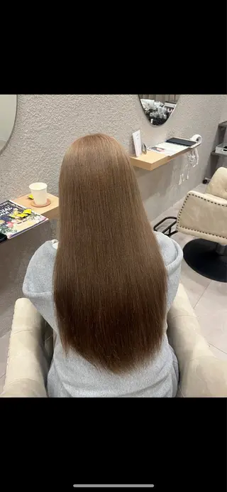 カラー 渡壁 文那のヘアスタイル
