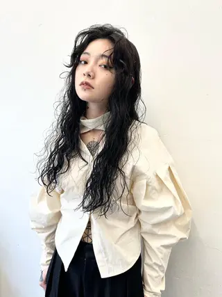 ロング カラー パーマ レイヤーカット/艶髪 ✨💭KIRARIのヘアスタイル