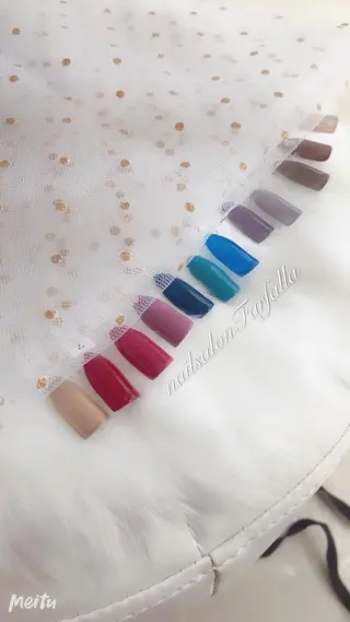 ネイル Farfalla Kieのネイルデザイン