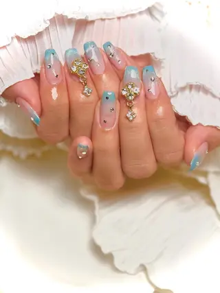 ネイル マルサンカクシカク所属・○△□ 守口市のネイルデザイン