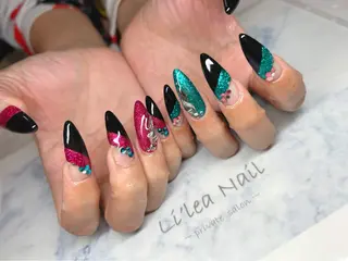 ネイル Li'leaNail AINAのネイルデザイン