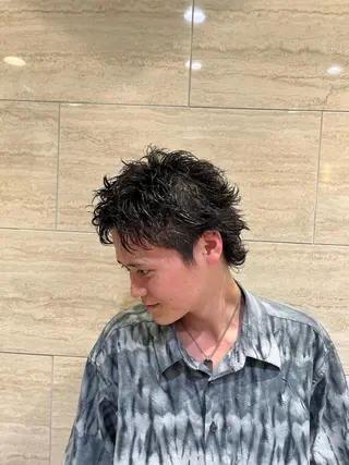 ショート パーマ メンズ 河崎 祐矢のヘアスタイル
