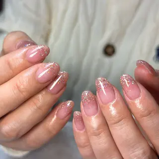 ネイル ネイルサロンLaugh.所属・松浦 未悠のネイルデザイン