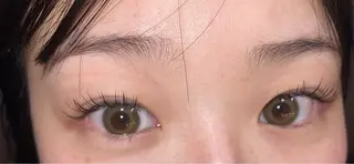 マツエク・マツパ Bish Yanaのヘアスタイル